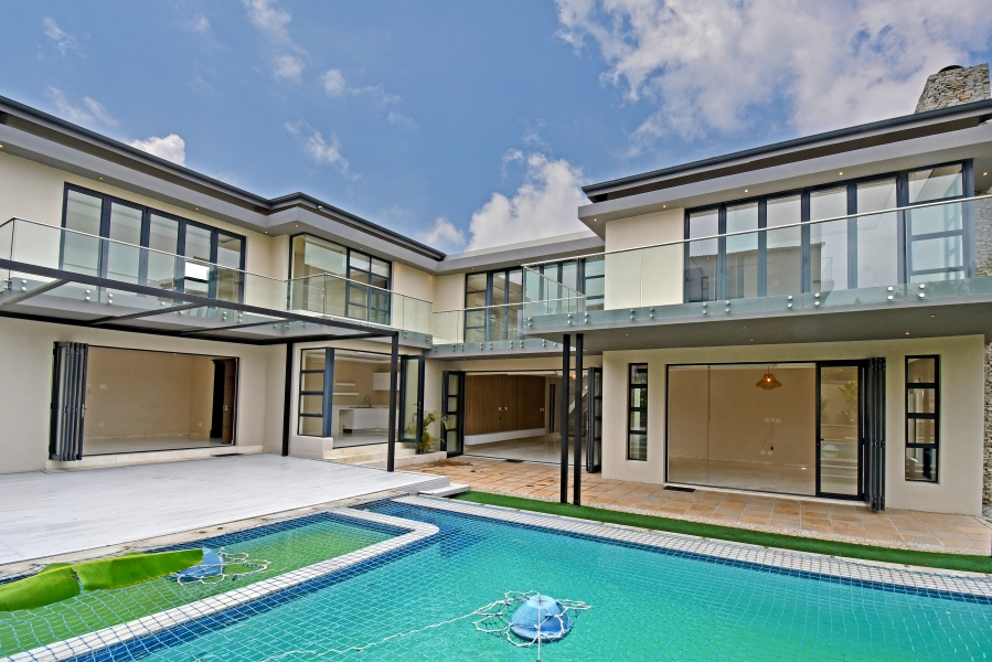 7 Bedroom Property for Sale in Waterfall Country Estate Gauteng