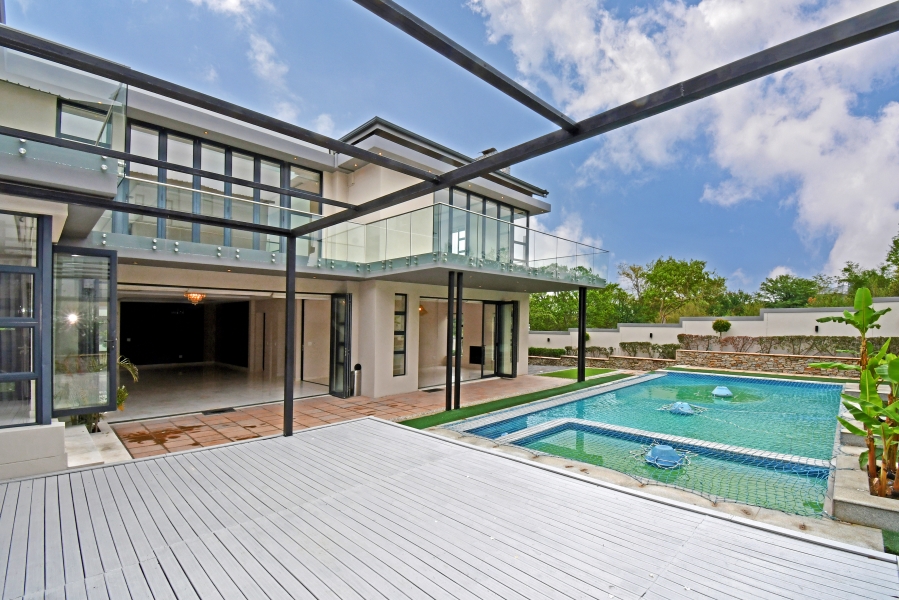 7 Bedroom Property for Sale in Waterfall Country Estate Gauteng