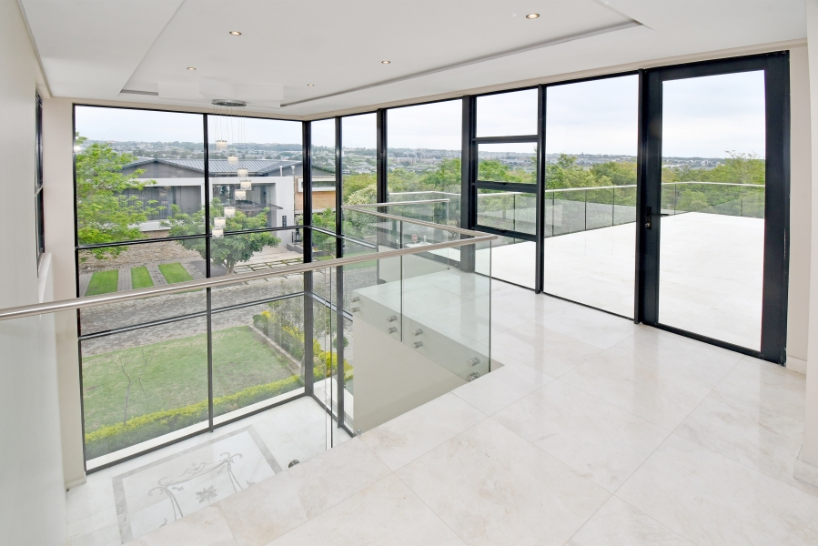 7 Bedroom Property for Sale in Waterfall Country Estate Gauteng