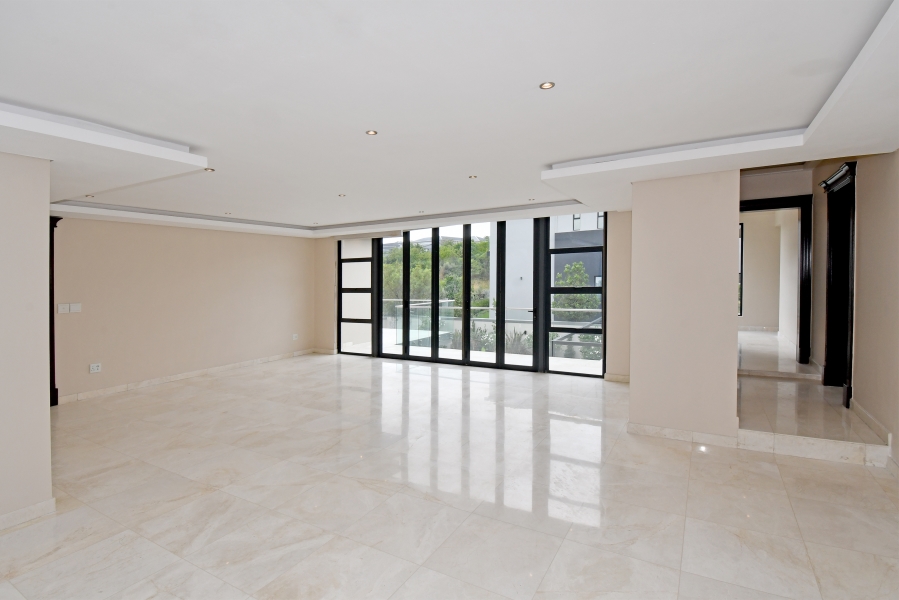 7 Bedroom Property for Sale in Waterfall Country Estate Gauteng