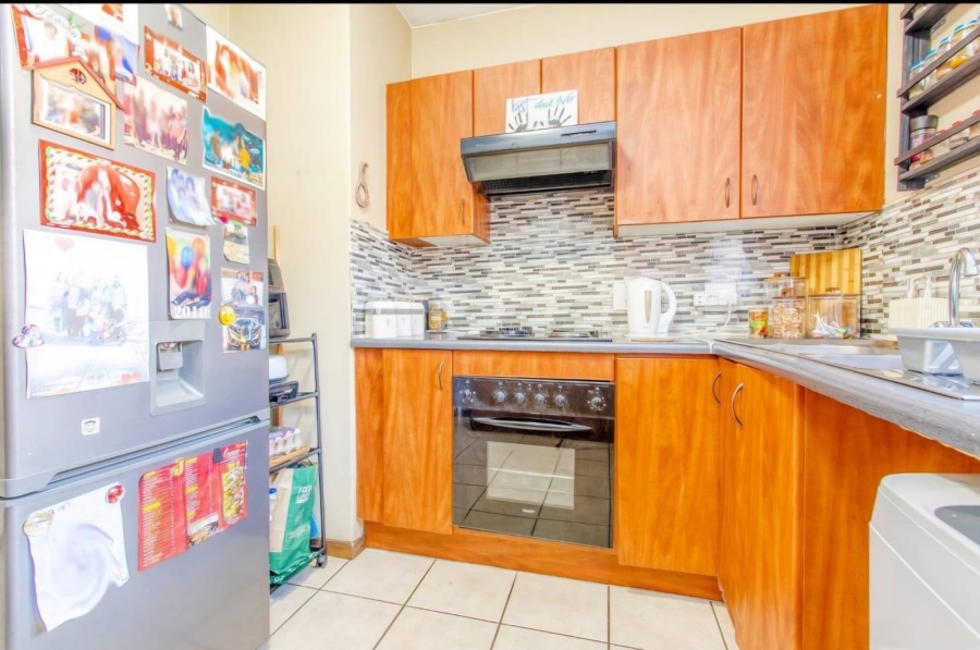 2 Bedroom Property for Sale in Noordwyk Gauteng