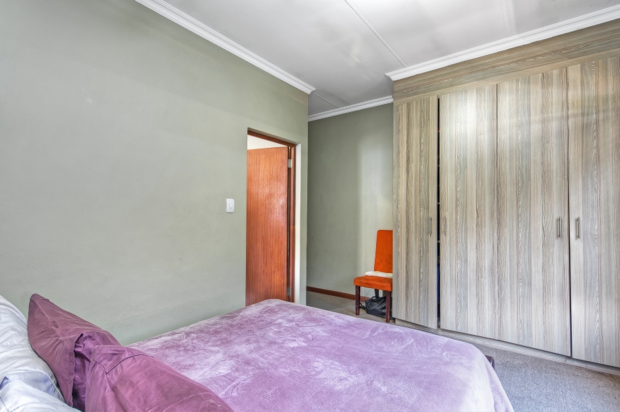 2 Bedroom Property for Sale in Noordwyk Gauteng