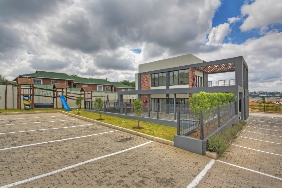 0 Bedroom Property for Sale in Halfway Gardens Gauteng