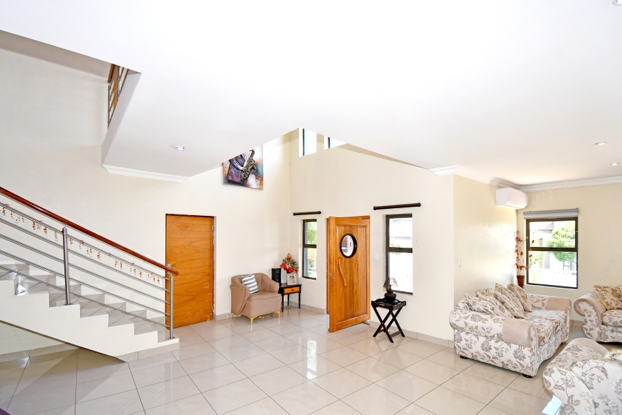 5 Bedroom Property for Sale in Blue Valley Golf Estate Gauteng