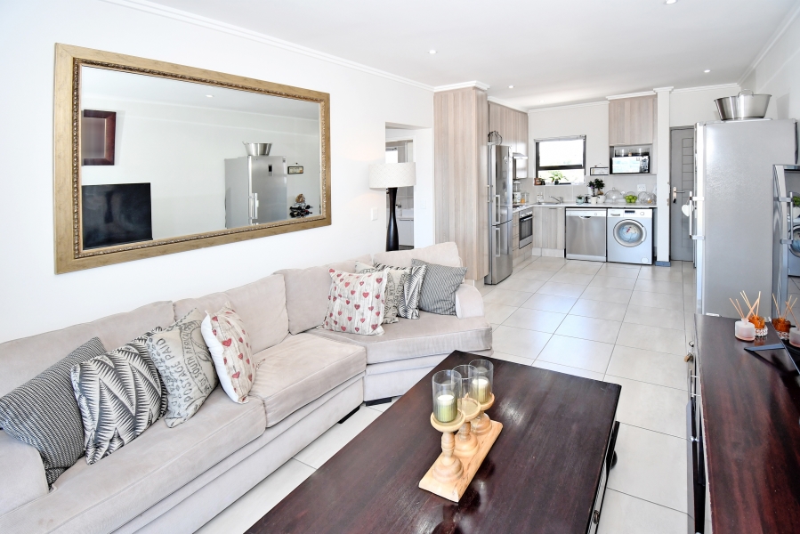 1 Bedroom Property for Sale in Barbeque Downs Gauteng