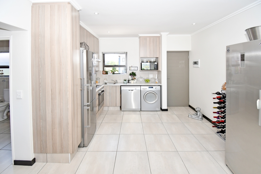 1 Bedroom Property for Sale in Barbeque Downs Gauteng