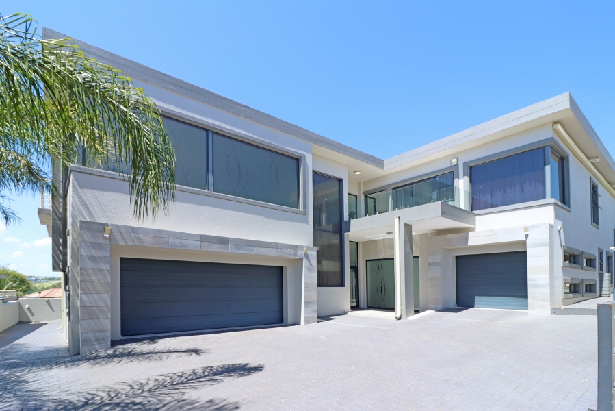 5 Bedroom Property for Sale in Kyalami Glen Estate Gauteng