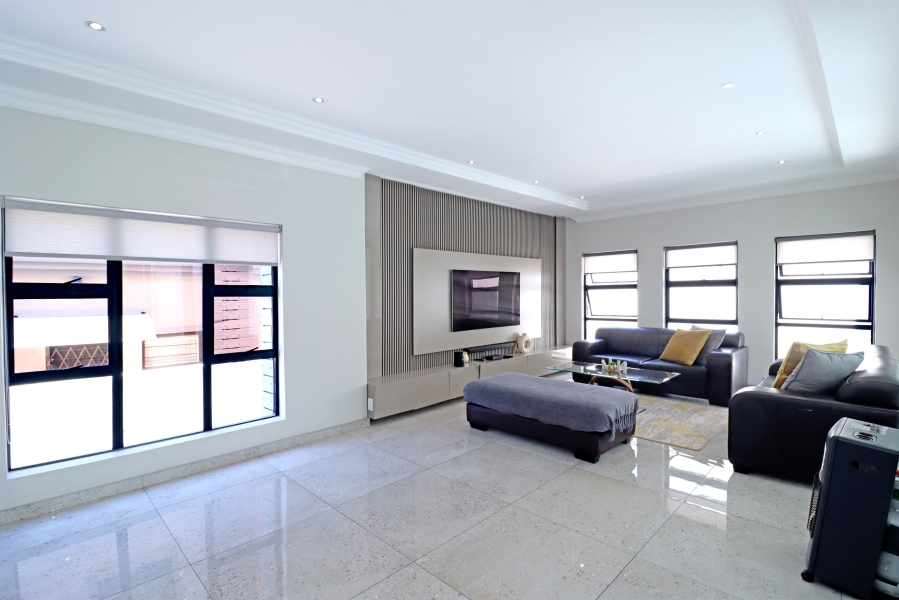 5 Bedroom Property for Sale in Kyalami Glen Estate Gauteng