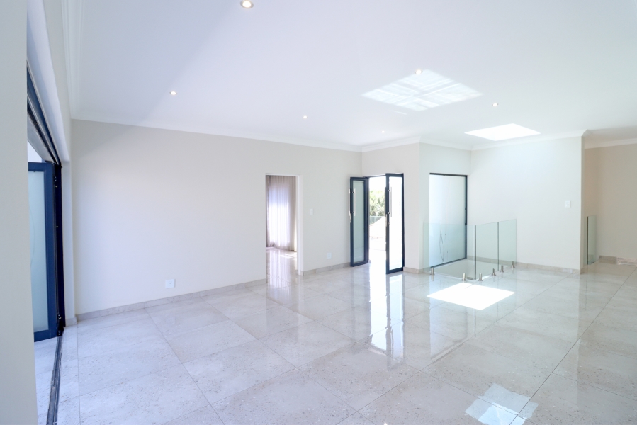 5 Bedroom Property for Sale in Kyalami Glen Estate Gauteng