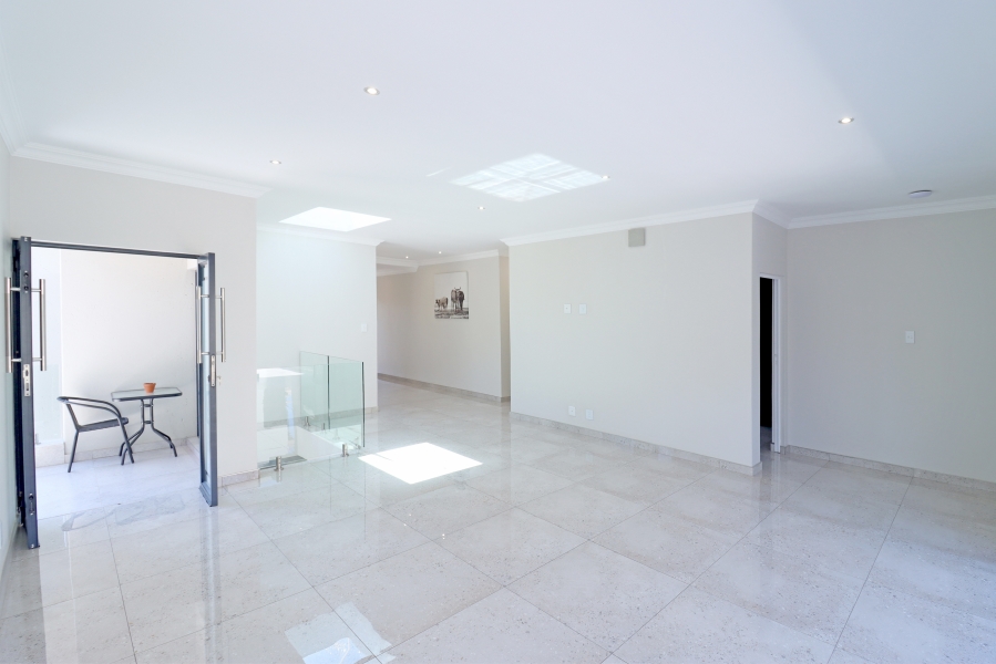 5 Bedroom Property for Sale in Kyalami Glen Estate Gauteng