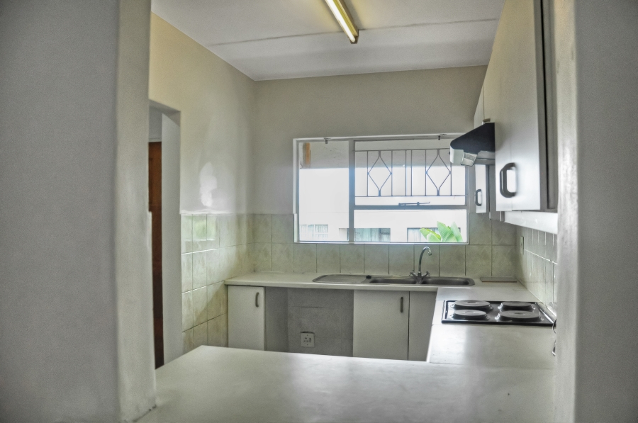 2 Bedroom Property for Sale in Vorna Valley Gauteng