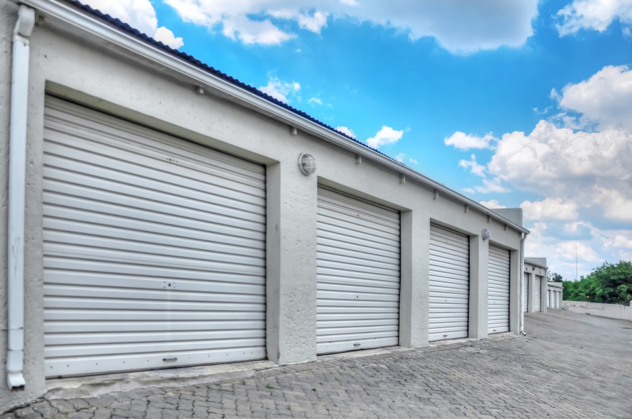 2 Bedroom Property for Sale in Vorna Valley Gauteng