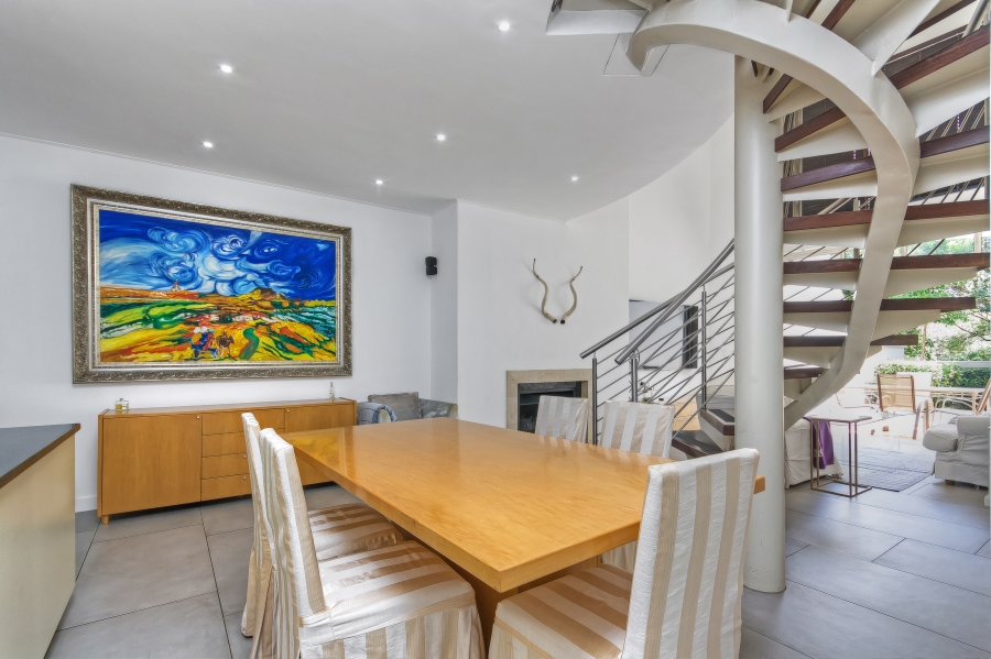 To Let 2 Bedroom Property for Rent in Illovo Gauteng