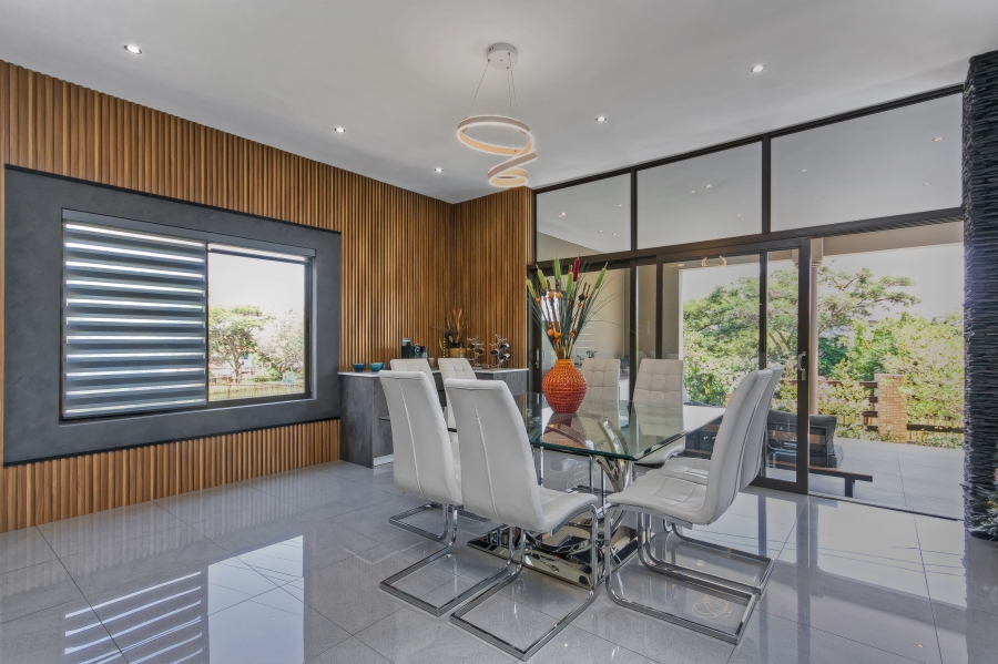 4 Bedroom Property for Sale in Carlswald Gauteng