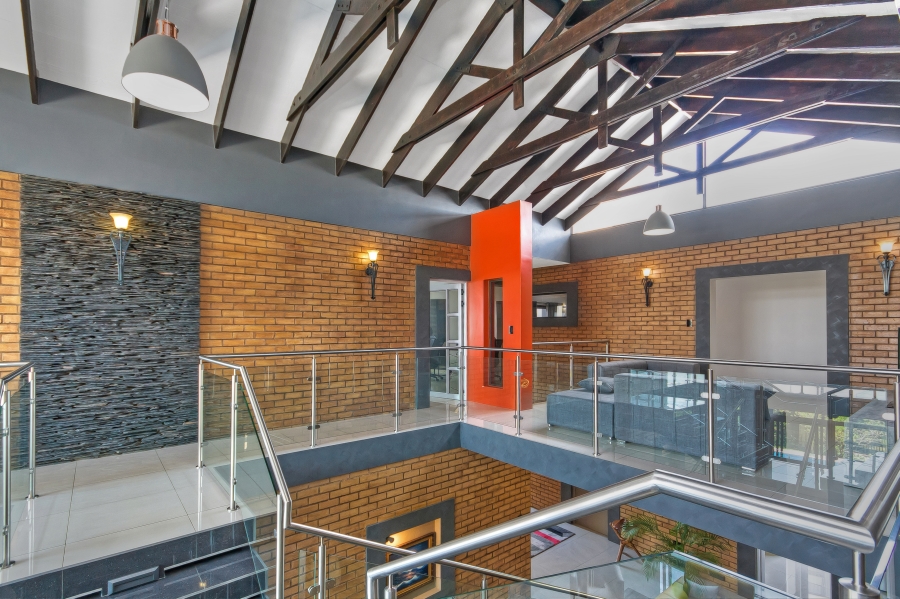 4 Bedroom Property for Sale in Carlswald Gauteng