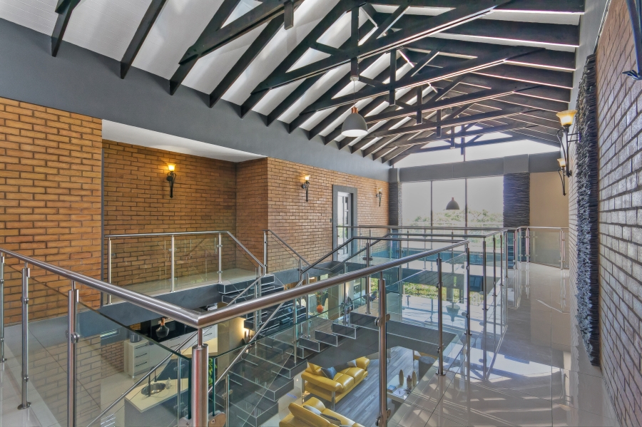 4 Bedroom Property for Sale in Carlswald Gauteng