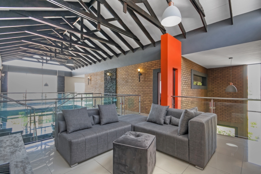 4 Bedroom Property for Sale in Carlswald Gauteng