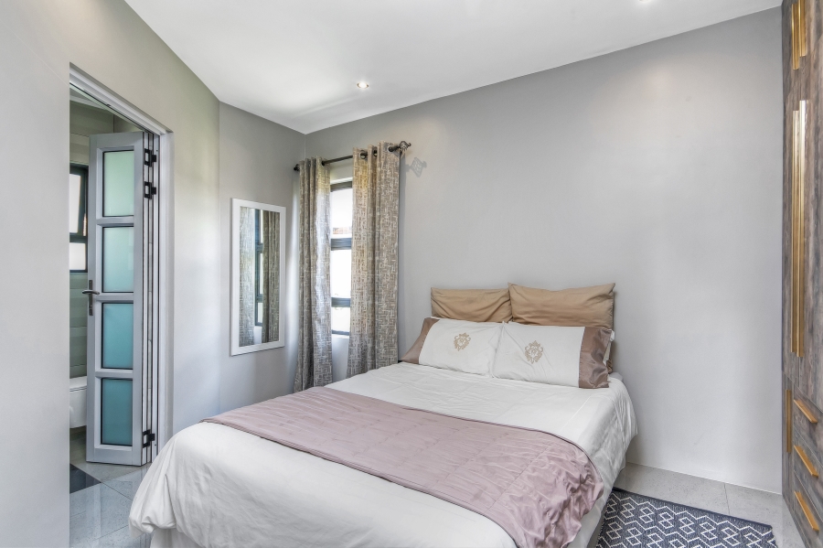 4 Bedroom Property for Sale in Carlswald Gauteng