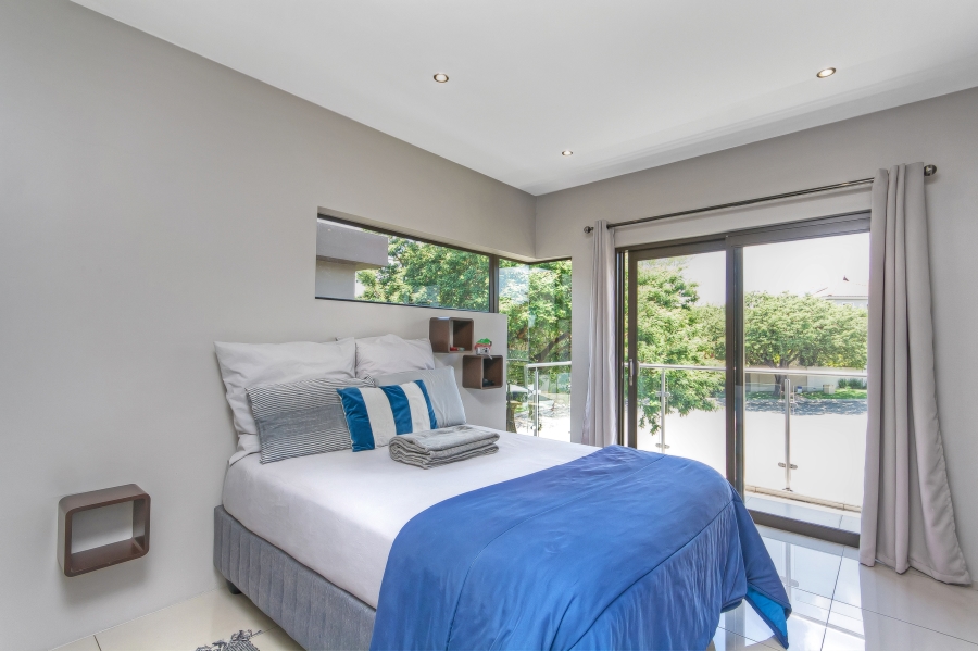 4 Bedroom Property for Sale in Carlswald Gauteng