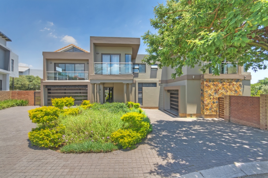 4 Bedroom Property for Sale in Carlswald Gauteng