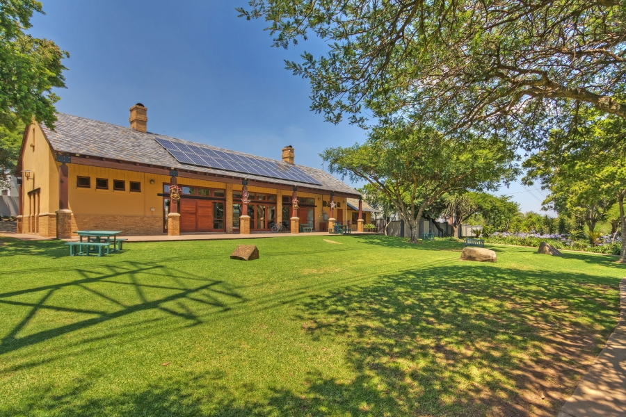 4 Bedroom Property for Sale in Carlswald Gauteng