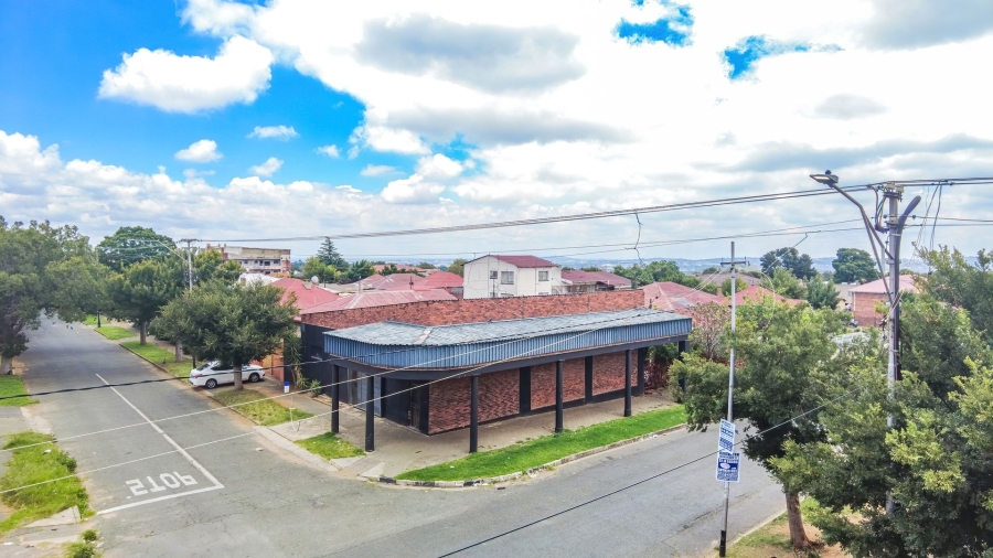 Commercial Property for Sale in Kenilworth Gauteng