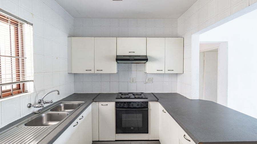 2 Bedroom Property for Sale in Bassonia Gauteng