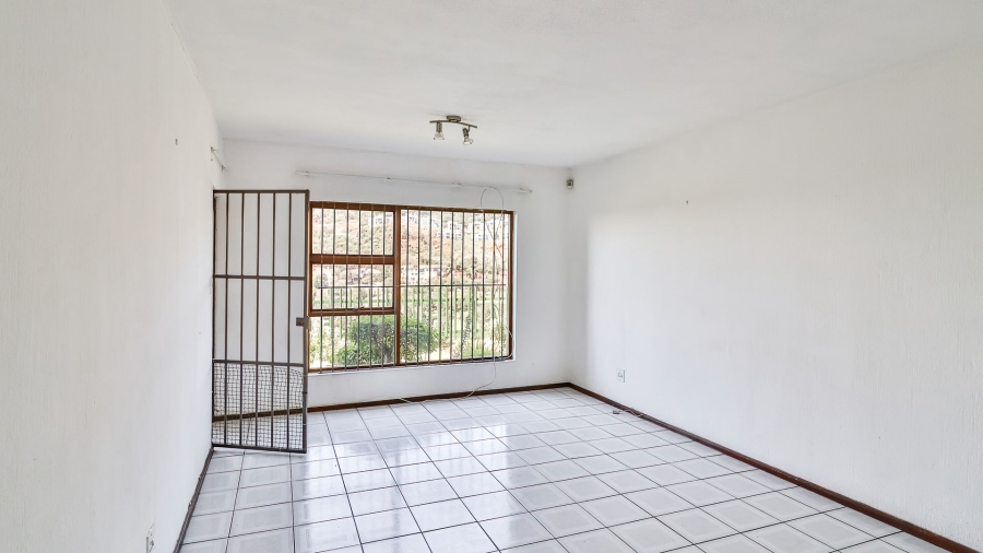 2 Bedroom Property for Sale in Bassonia Gauteng