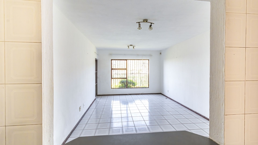 2 Bedroom Property for Sale in Bassonia Gauteng