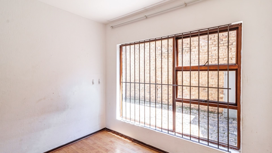 2 Bedroom Property for Sale in Bassonia Gauteng