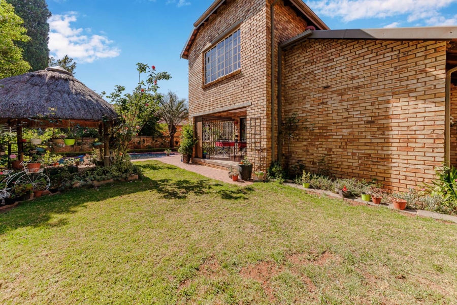 4 Bedroom Property for Sale in Boskruin Gauteng