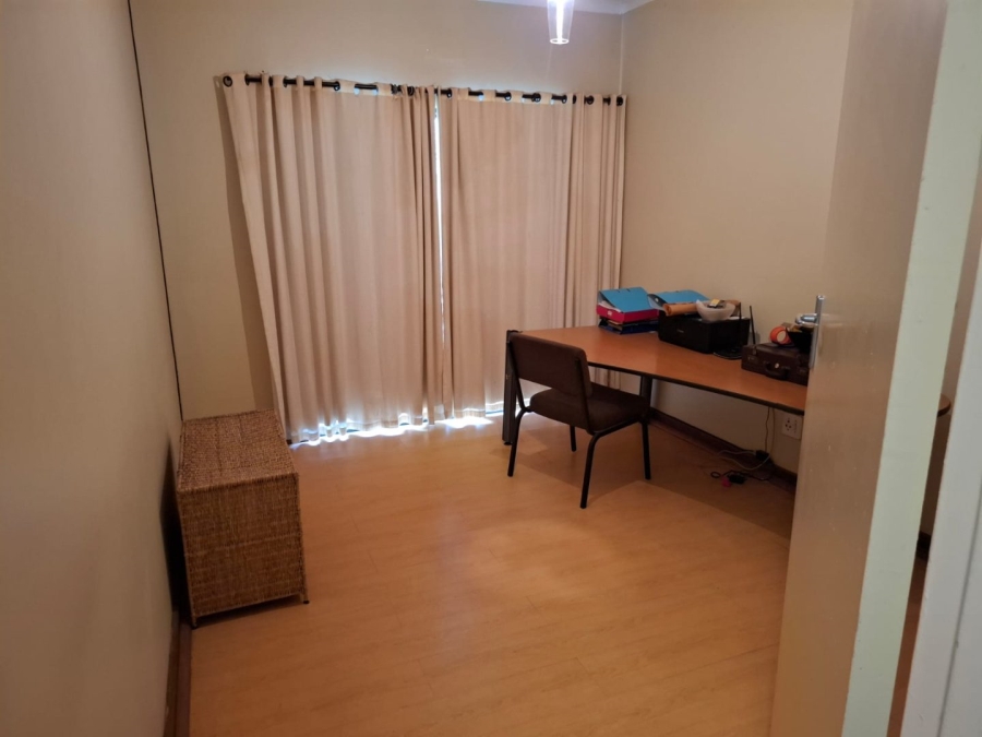 3 Bedroom Property for Sale in Hillshaven Gauteng