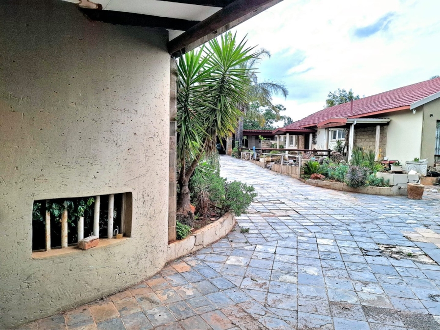 3 Bedroom Property for Sale in Hillshaven Gauteng