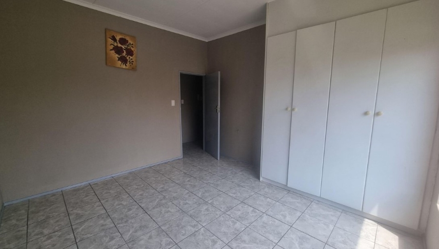 2 Bedroom Property for Sale in Willowbrook Gauteng