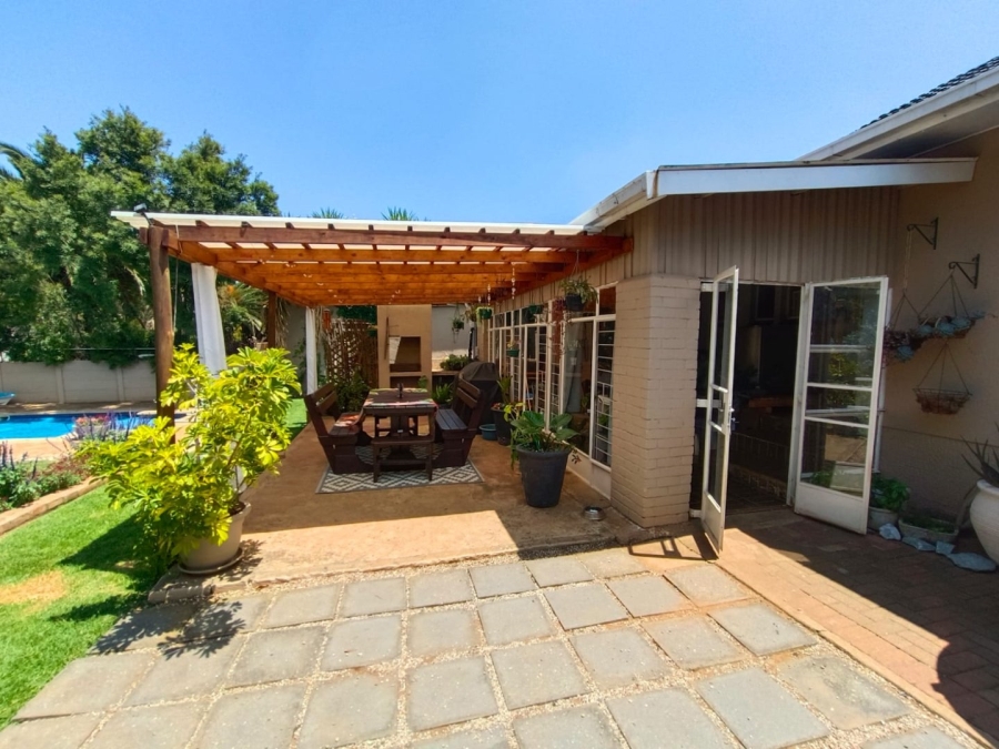 3 Bedroom Property for Sale in Greenhills Gauteng