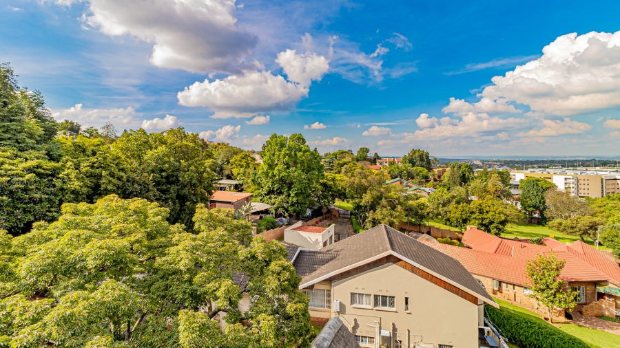 3 Bedroom Property for Sale in Floracliffe Gauteng