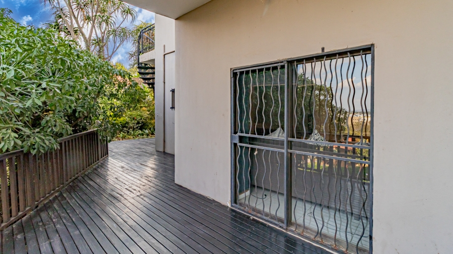 3 Bedroom Property for Sale in Floracliffe Gauteng