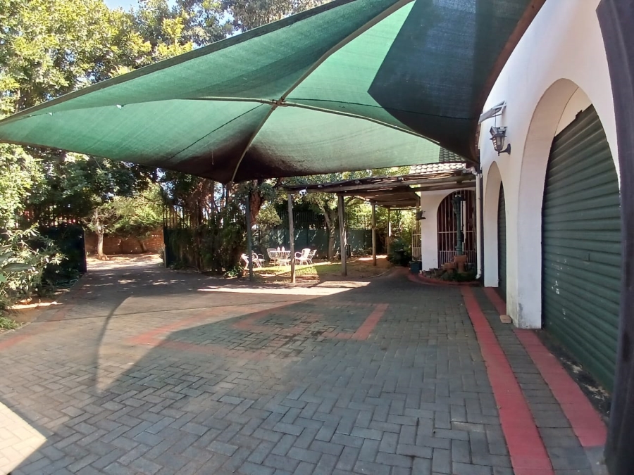 3 Bedroom Property for Sale in Helikonpark Gauteng