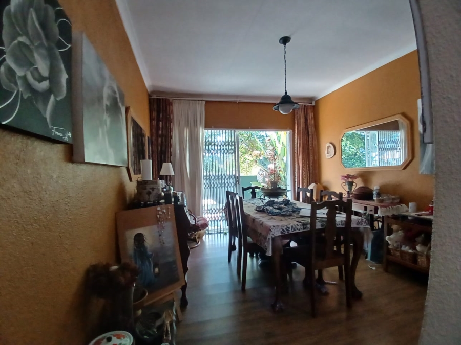 3 Bedroom Property for Sale in Helikonpark Gauteng