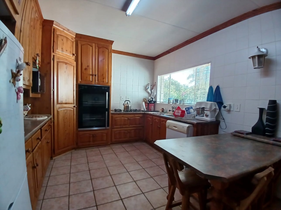 3 Bedroom Property for Sale in Helikonpark Gauteng