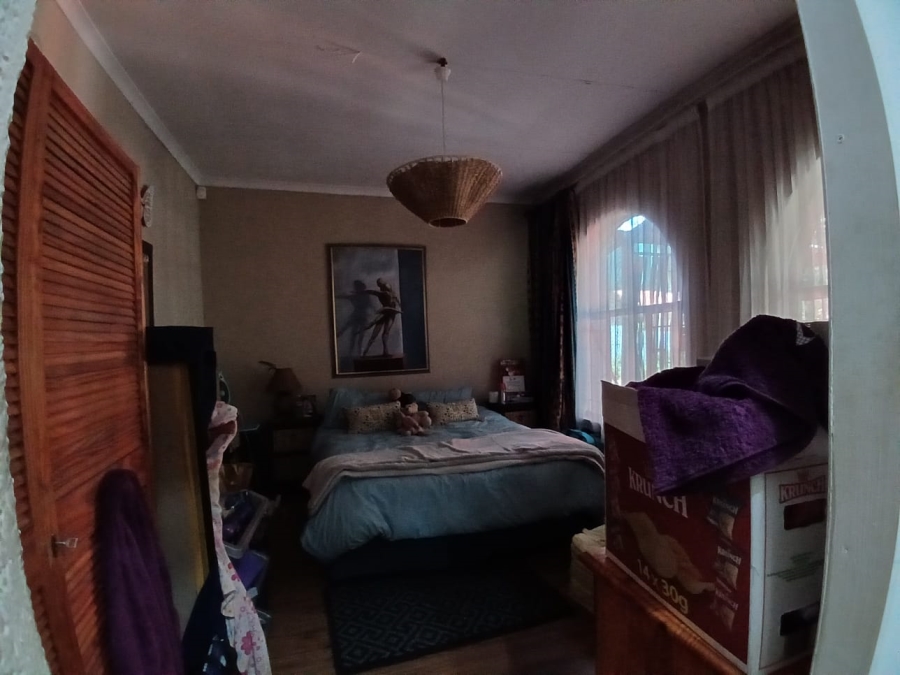 3 Bedroom Property for Sale in Helikonpark Gauteng