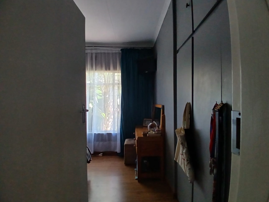 3 Bedroom Property for Sale in Helikonpark Gauteng