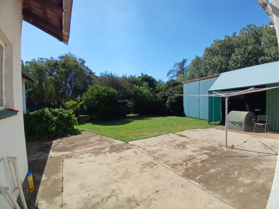 3 Bedroom Property for Sale in Helikonpark Gauteng