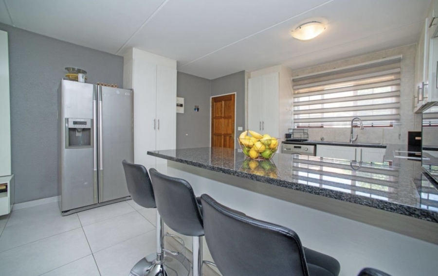 3 Bedroom Property for Sale in Bedfordview Gauteng
