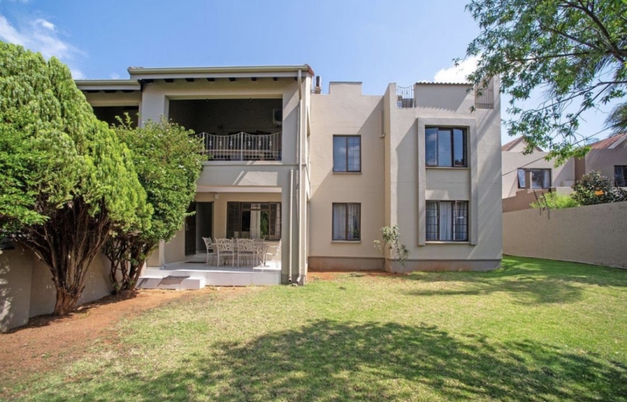 3 Bedroom Property for Sale in Bedfordview Gauteng