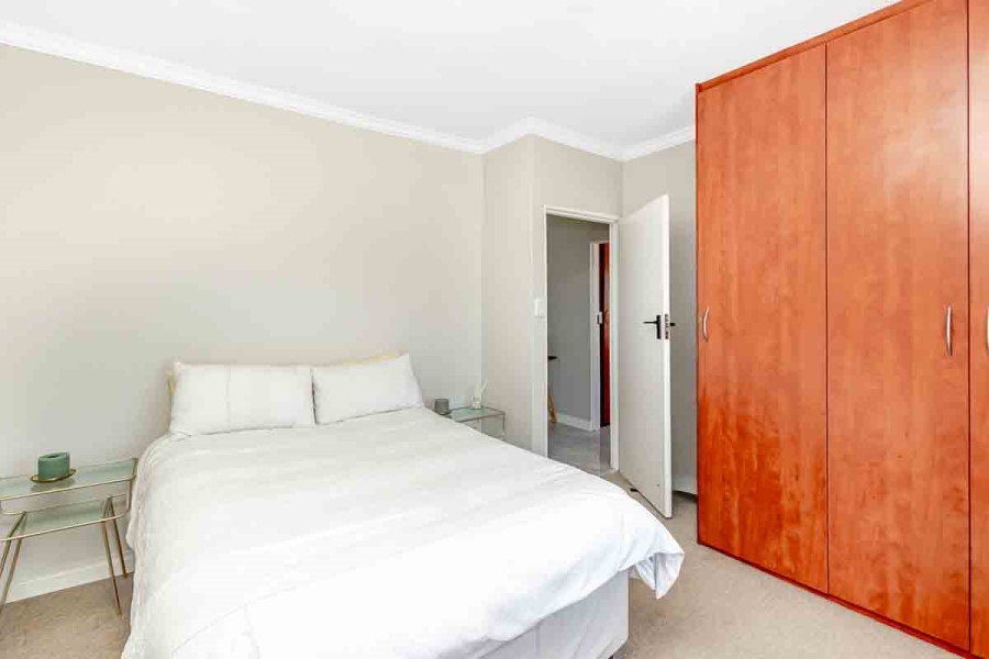 4 Bedroom Property for Sale in Bloubosrand Gauteng