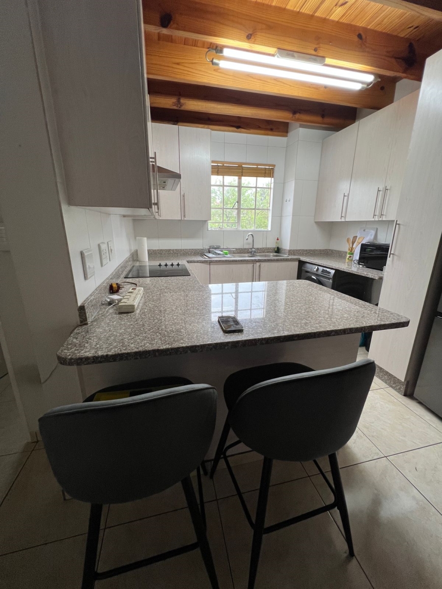 To Let 2 Bedroom Property for Rent in Paulshof Gauteng