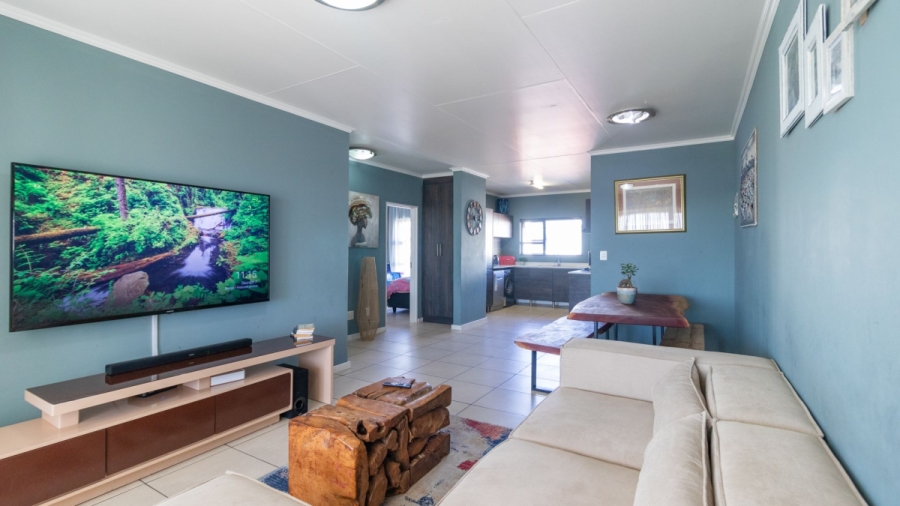 2 Bedroom Property for Sale in Greenstone Hill Gauteng