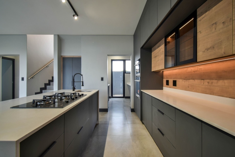 4 Bedroom Property for Sale in Fountainbrook Estate Gauteng