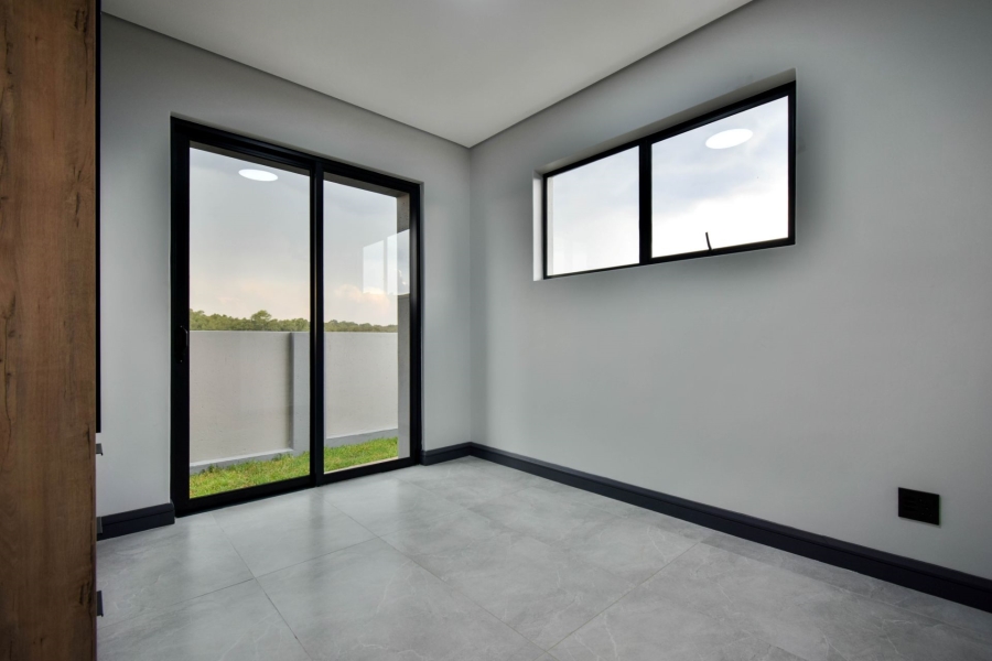 4 Bedroom Property for Sale in Fountainbrook Estate Gauteng